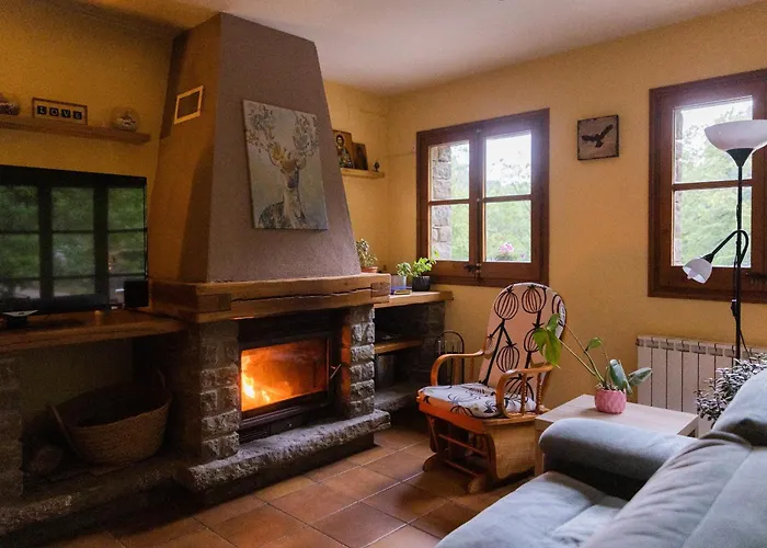 Casa Can Rufo De Rupit